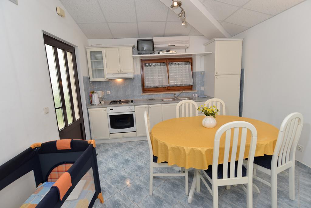Apartments Creska 629 Rabac Exterior foto