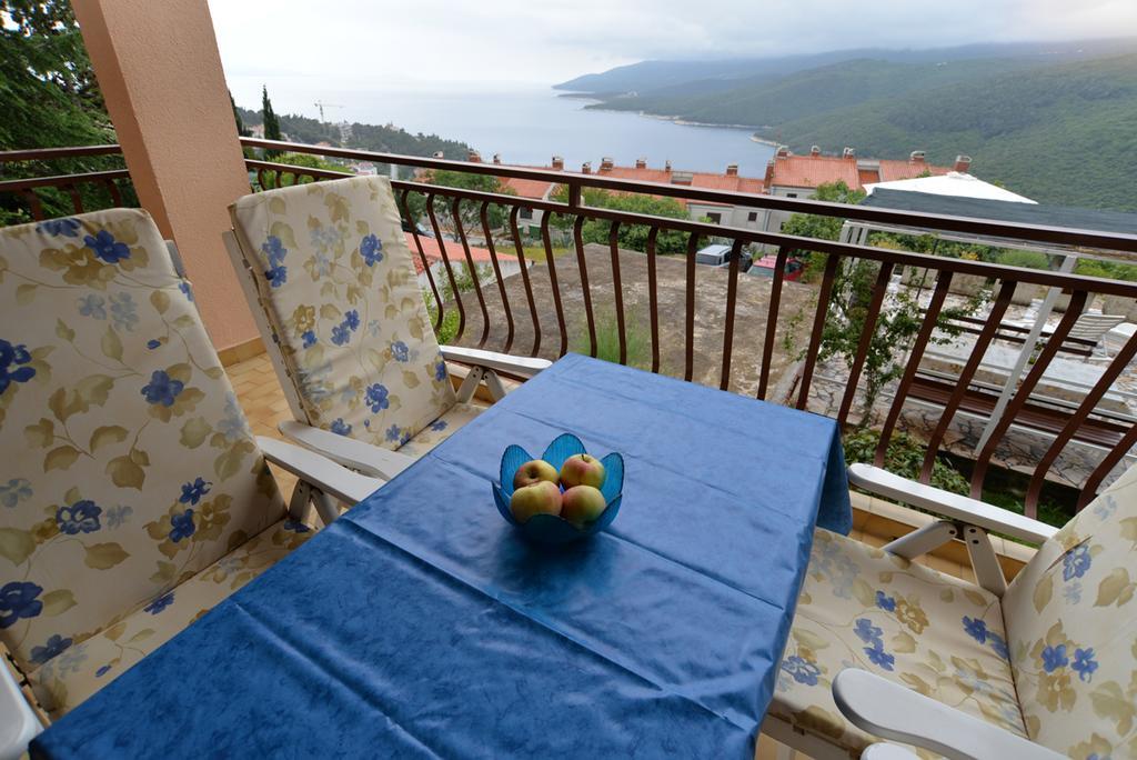 Apartments Creska 629 Rabac Exterior foto