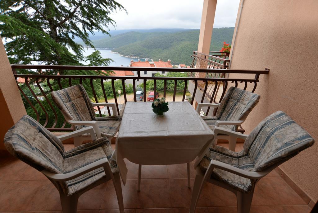 Apartments Creska 629 Rabac Exterior foto