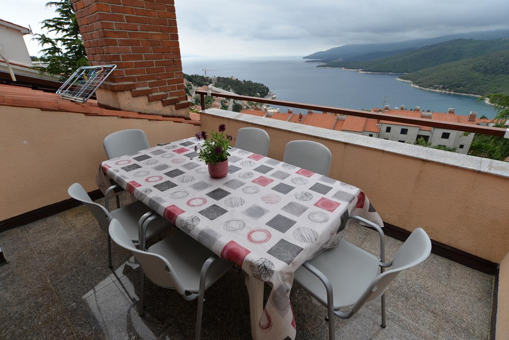Apartments Creska 629 Rabac Exterior foto