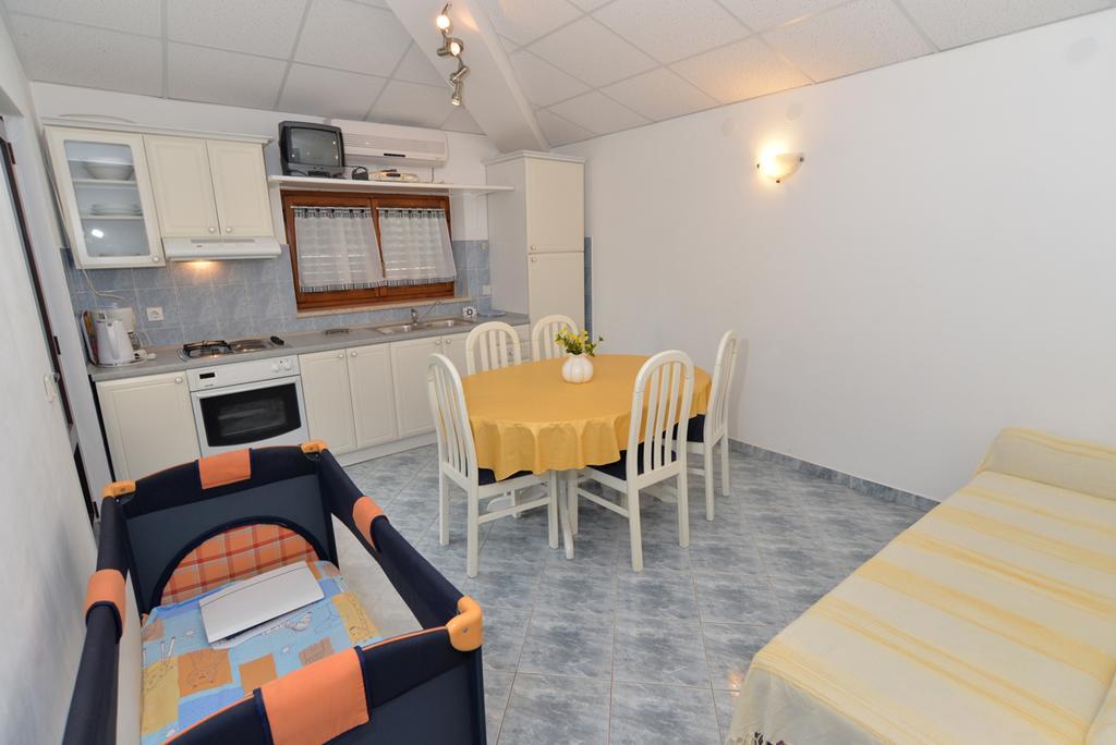 Apartments Creska 629 Rabac Exterior foto
