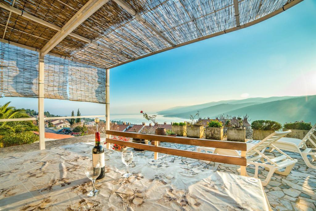 Apartments Creska 629 Rabac Exterior foto