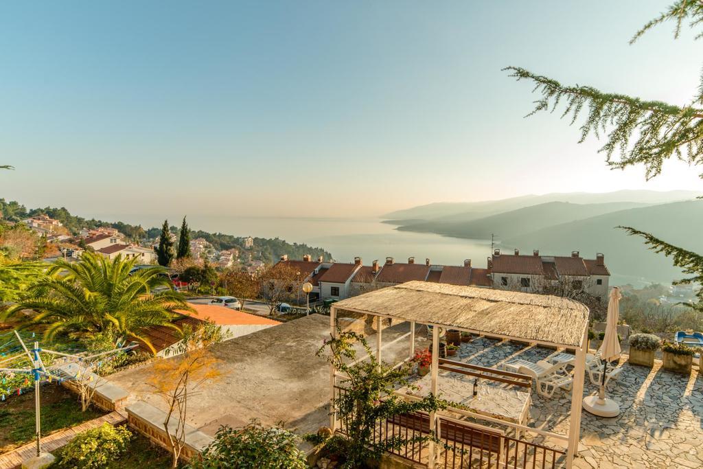 Apartments Creska 629 Rabac Exterior foto