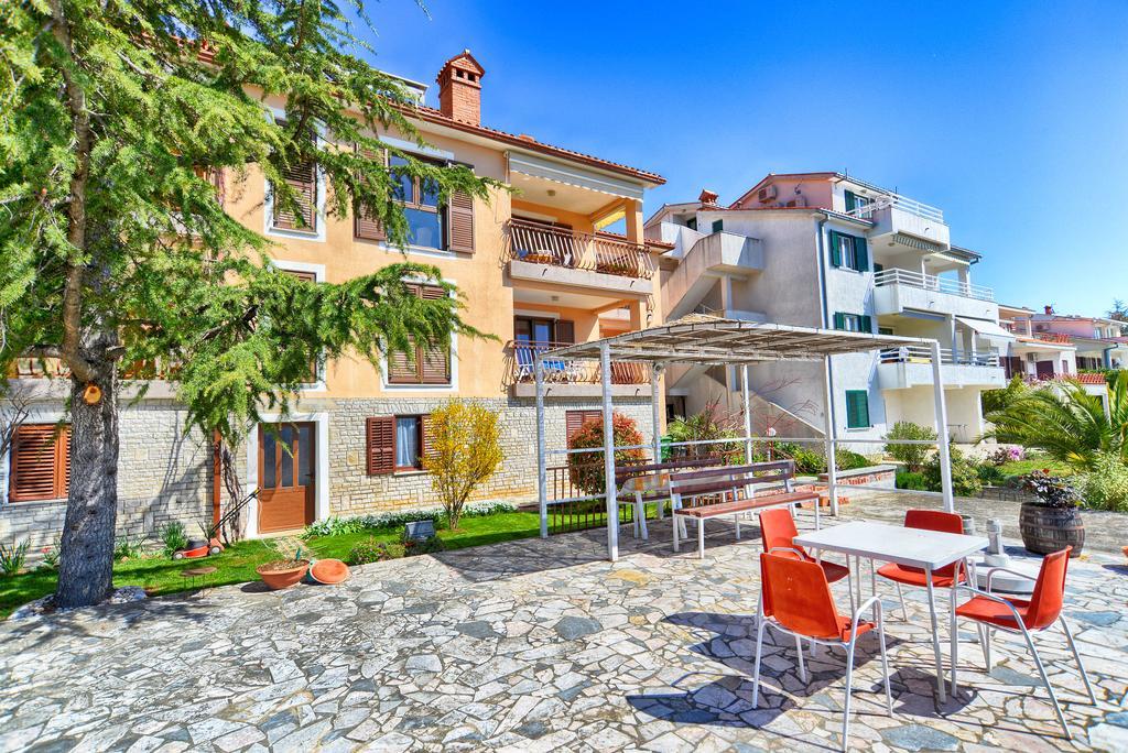 Apartments Creska 629 Rabac Exterior foto